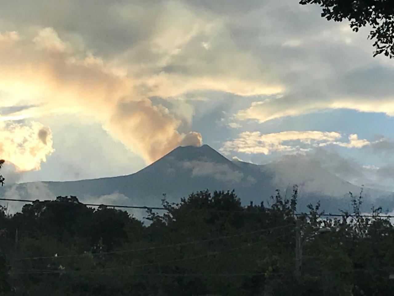 فندق Il Nido Delle Aquile Dell'Etna ميلو المظهر الخارجي الصورة